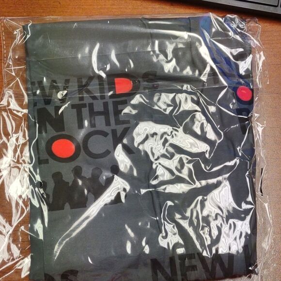 New Kids on the Block Adult Leggings… - Picture 3 of 3